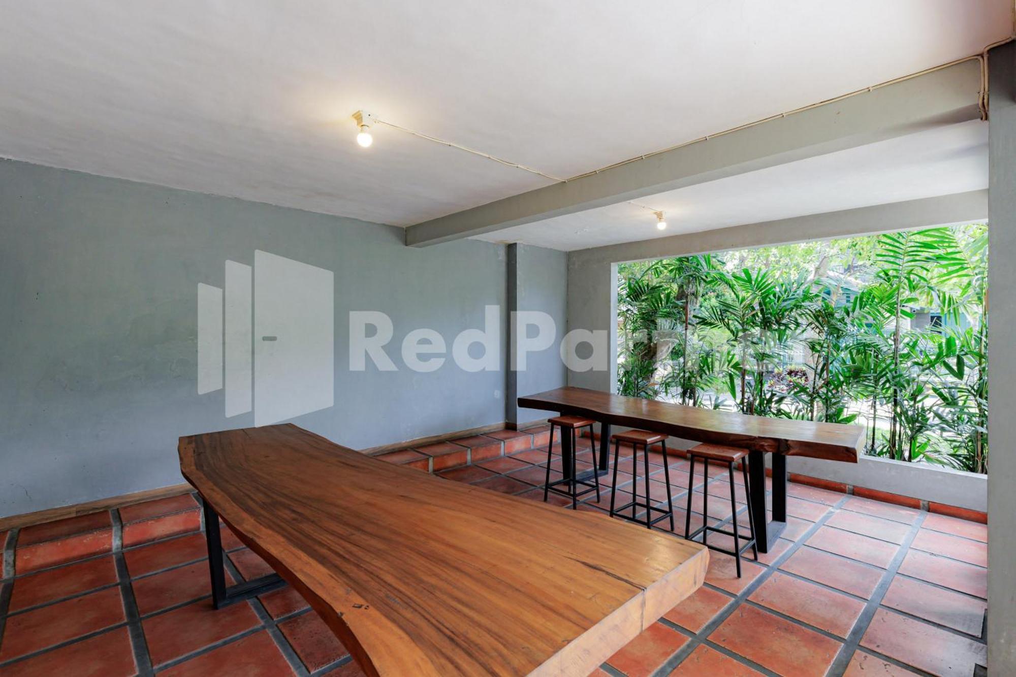 De Malang Sweet Homestay Syariah Mitra Reddoorz Exterior photo