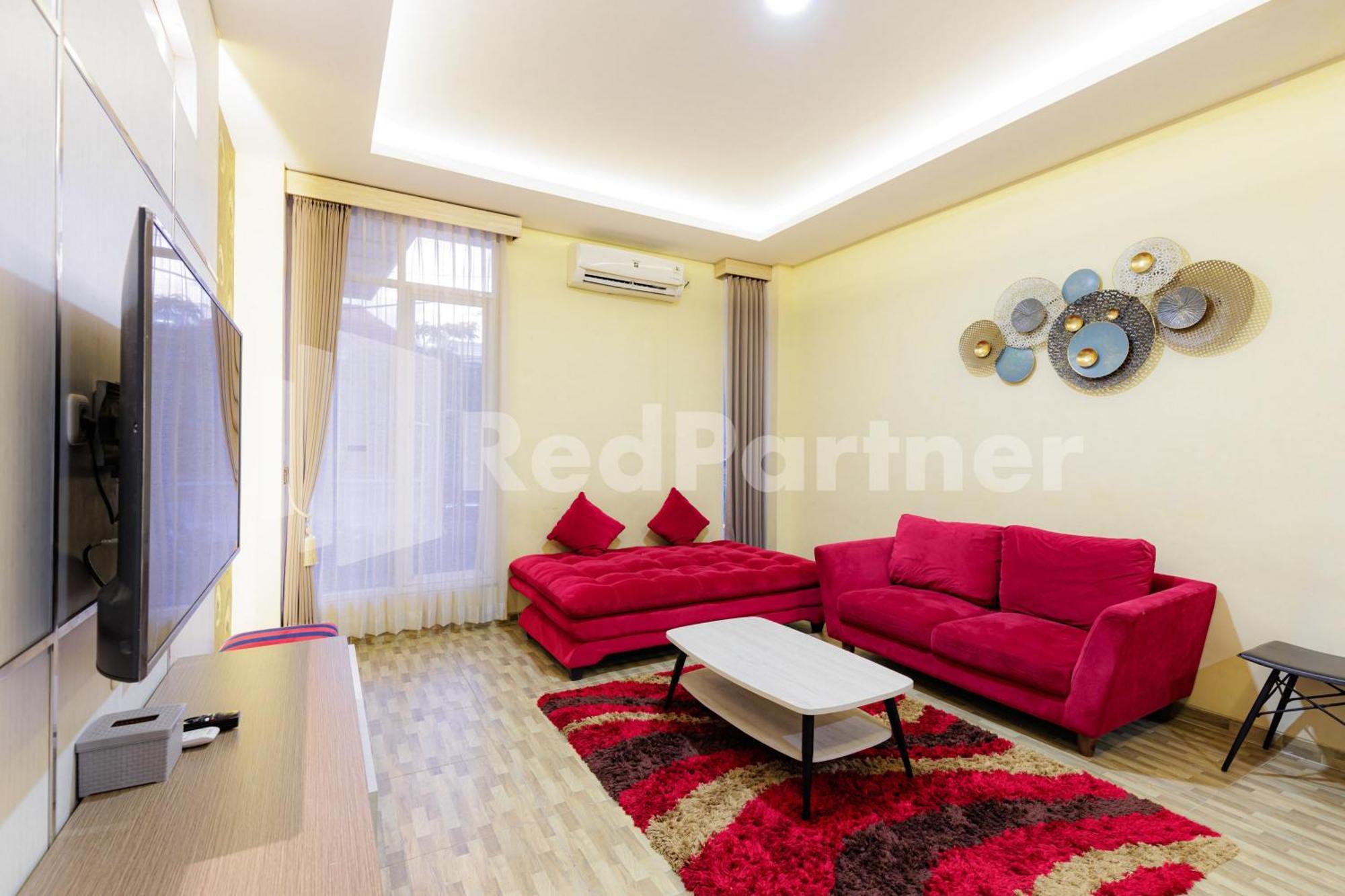 De Malang Sweet Homestay Syariah Mitra Reddoorz Exterior photo