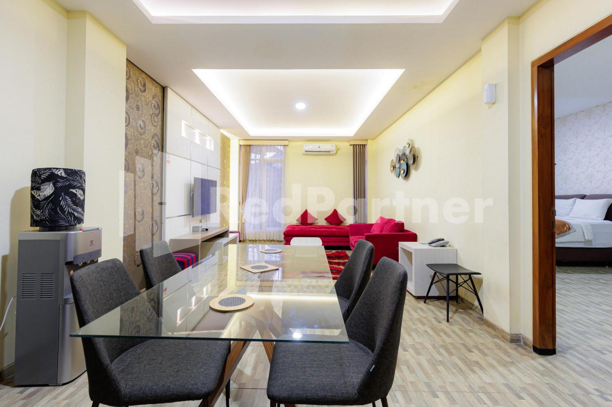 De Malang Sweet Homestay Syariah Mitra Reddoorz Exterior photo