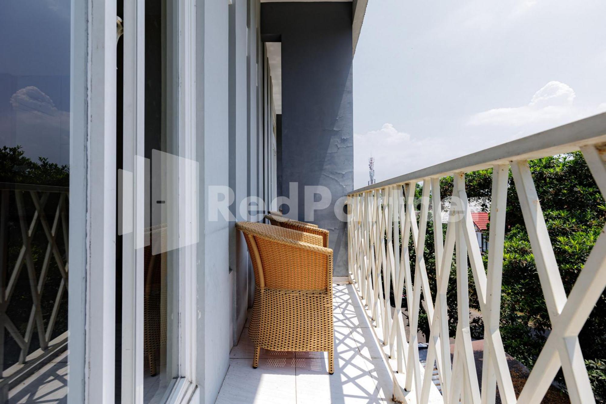 De Malang Sweet Homestay Syariah Mitra Reddoorz Exterior photo