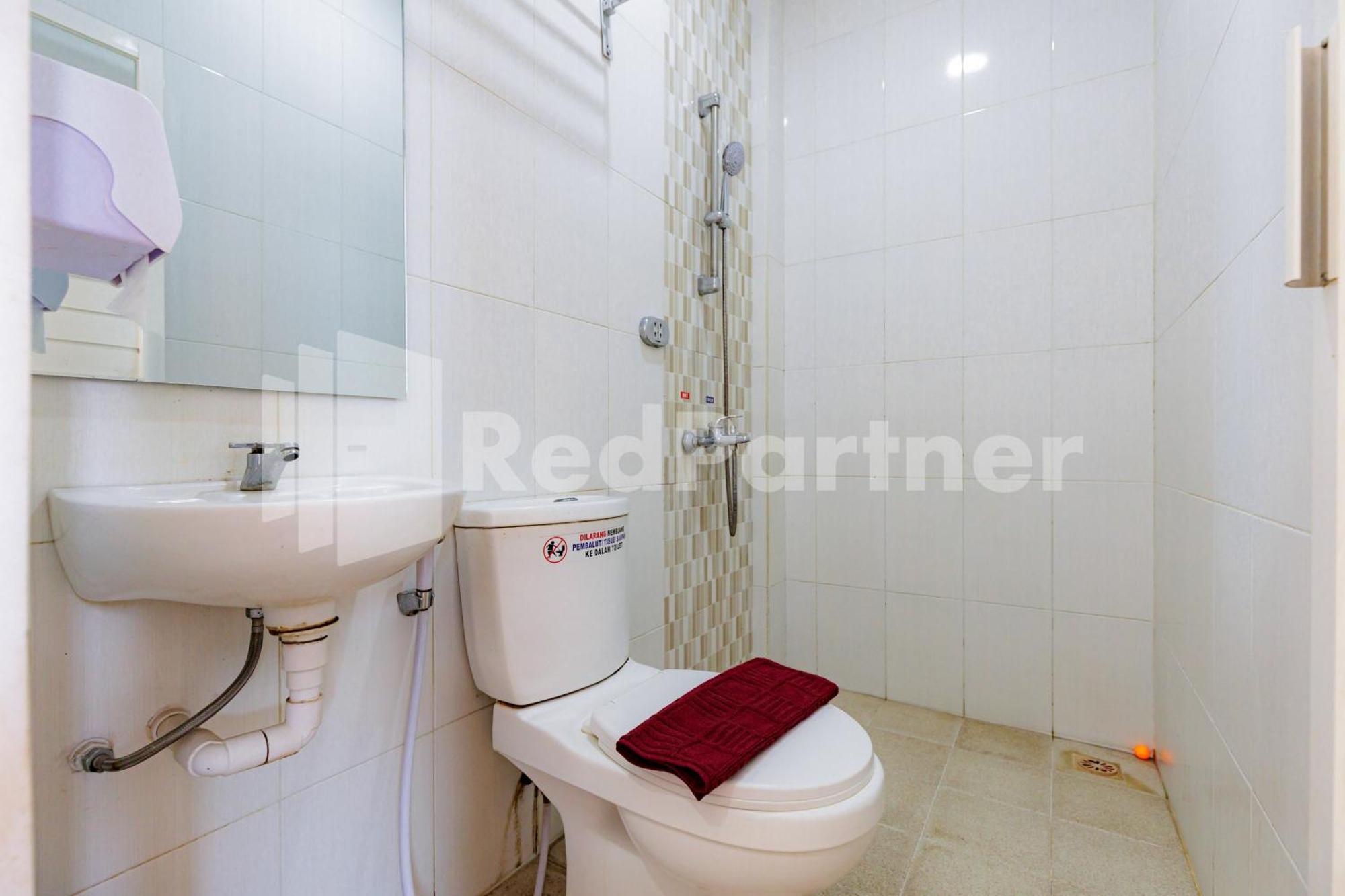 De Malang Sweet Homestay Syariah Mitra Reddoorz Exterior photo